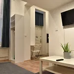Welcome Home - A Studio Apt In District 7