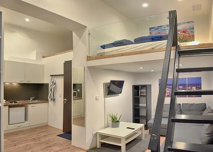 Welcome Home - A Studio Apt In District 7